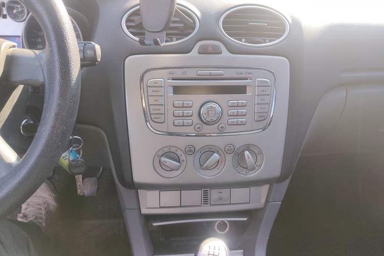 Used Ford Focus 2013 Hatchback Classic 1.8L Manual Base Model
