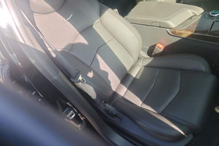 Used Cadillac CT6 2021 28T Luxury Version