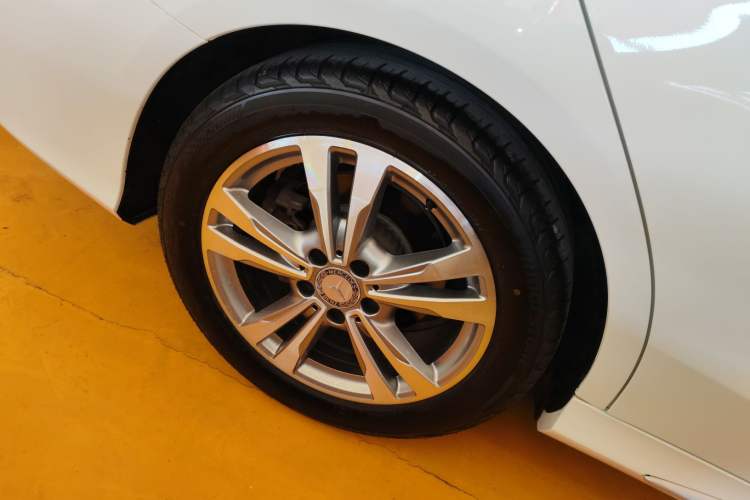 Used Mercedes-Benz C-Class 2015 Revised C 200 L Sport Edition
