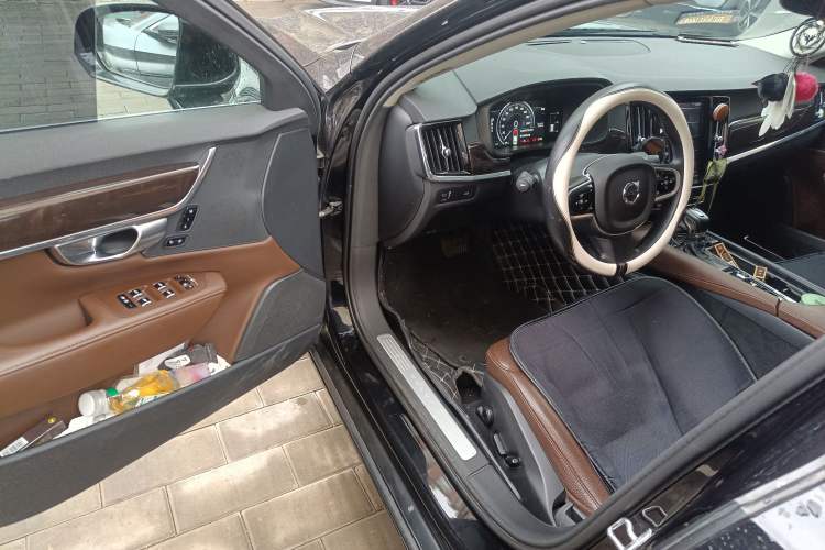 Used Volvo S90 2018 T5 Zhiyuan Edition