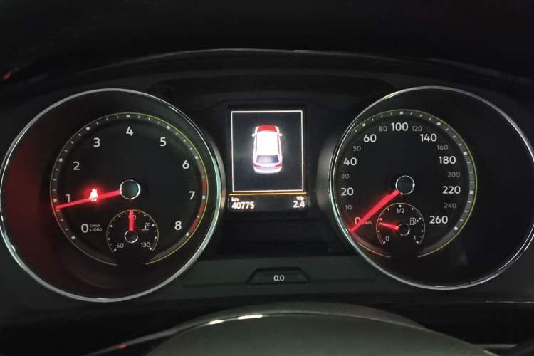 Used Volkswagen Tiguan L 2021 330TSI Automatic Two-Wheel Drive Smart Edition