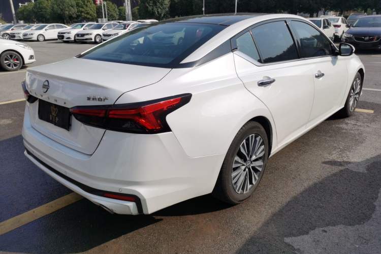 Used Nissan Teana 2022 2.0L XL-TLS Enjoyment Edition

