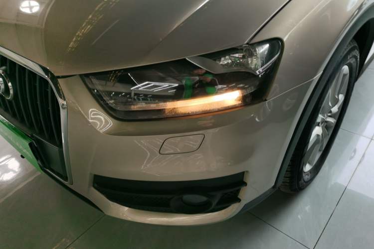 Used Audi Q3 2015 30 TFSI Ambition Edition
