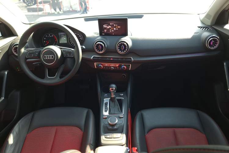 Used Audi Q2L 2021 35 TFSI Fashion Dynamic Model
