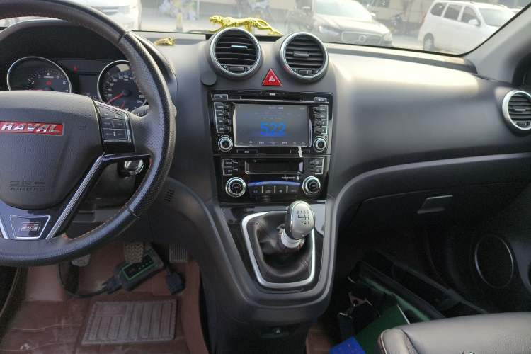 Used Haval H6 2015 Upgraded Model 1.5T Manual Two-Wheel Drive Elite Version