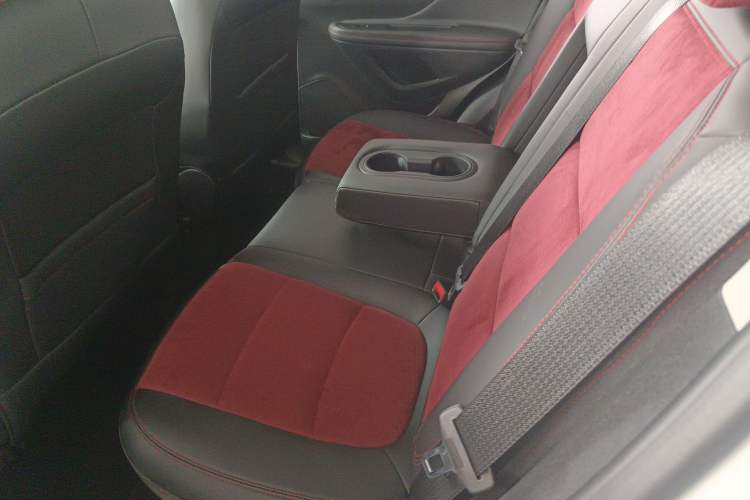 Used Buick Encore 2017 18T Automatic Two-Wheel Drive Urban Elite Model
