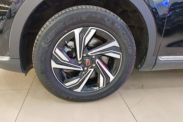 Used Hongqi HS5 2022 Revised Version 2.0T Smart Connect Flagship Edition
