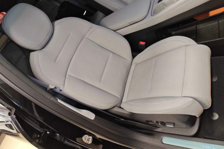 Used Nio ES6 2024 75 kWh
