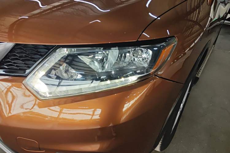 Used Nissan X-Trail 2014 2.5L CVT Leading Edition 4WD