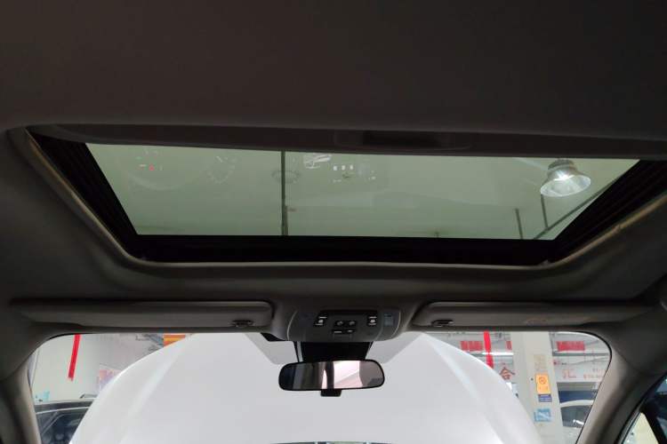 Used Toyota Sienna 2024 2.5L Hybrid Comfort Edition
