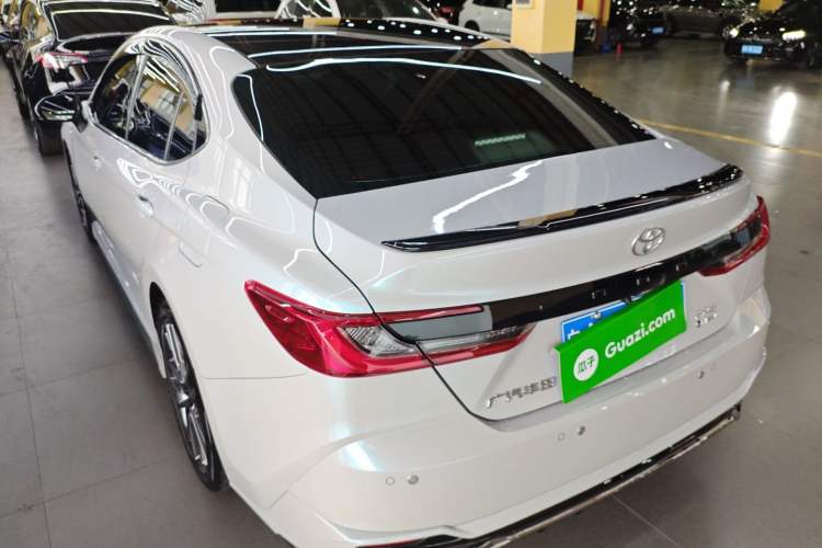 Used Toyota Camry 2024 Dual-Motor 2.0 HXS Sport Plus Edition