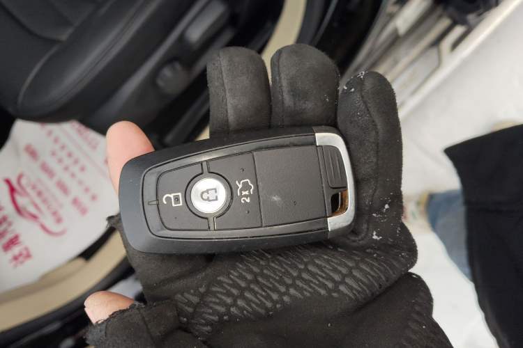 Used Ford Edge 2018 EcoBoost 245 Two-Wheel-Drive Titanium 5-Seater China V Standard