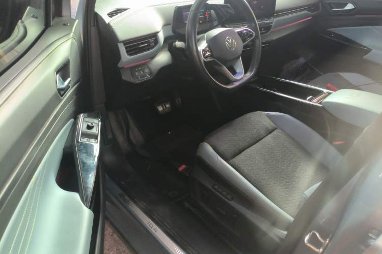 Used Volkswagen ID.4 X 2021 Pro Smart Long-Range Edition
