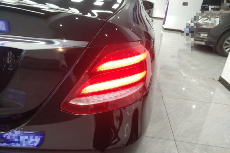 Used Mercedes-Benz E-Class 2019 E 300 L Sporty and Stylish Model
