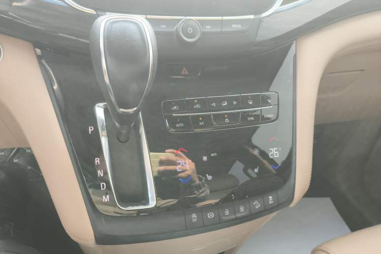 Used Buick GL8 2017 ES 28T Luxury Model China V Standard