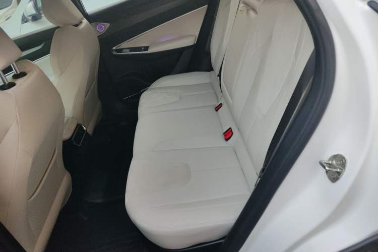 Used Geely Auto Emgrand X7 Sport 2023 Boyue COOL 1.5TD ZhiZun Edition
