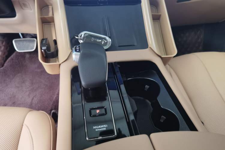 Used Hima AITO M7 2022 1.5T Rear-Drive Comfort Edition
