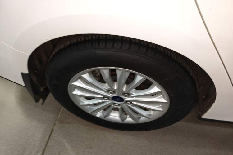 Used Ford Focus 2019 Sedan EcoBoost 180 Automatic Trend Edition