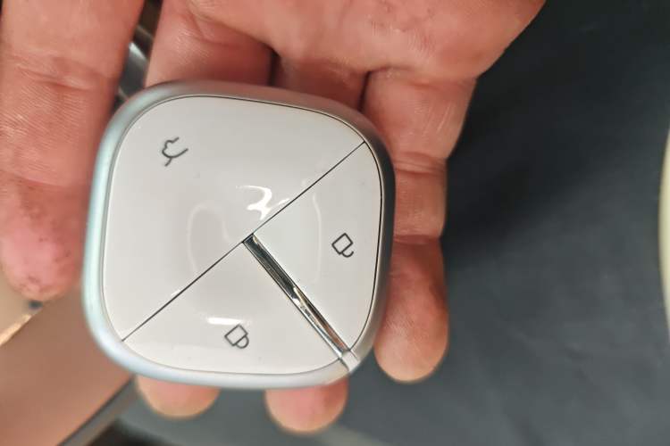 Used Wuling Bingo S 2025 Model 325km Deluxe Edition