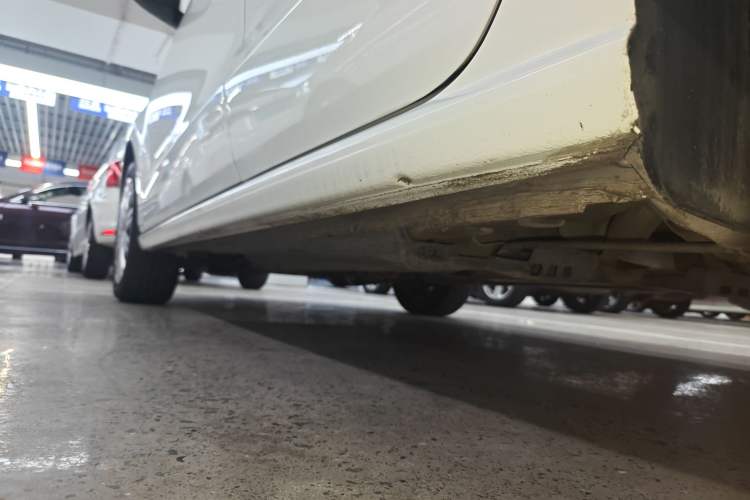 Used Volkswagen Polo 2016 1.6L Automatic Comfort Model
