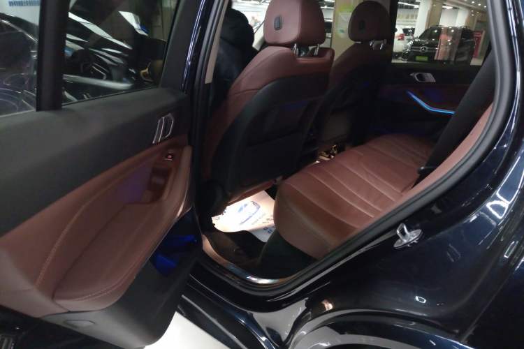 Used BMW X5 2019 xDrive40i M Sport Package
