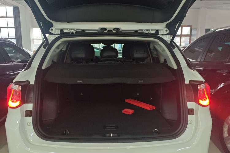 Used  Compass 2017 200T Automatic Enjoyment Version
