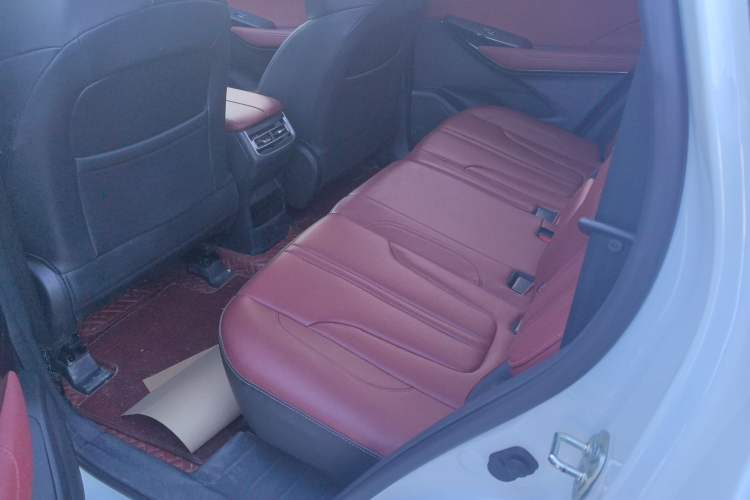 Used Changan CS75 PLUS 2022 Classic Edition 1.5T Automatic Pioneer Model
