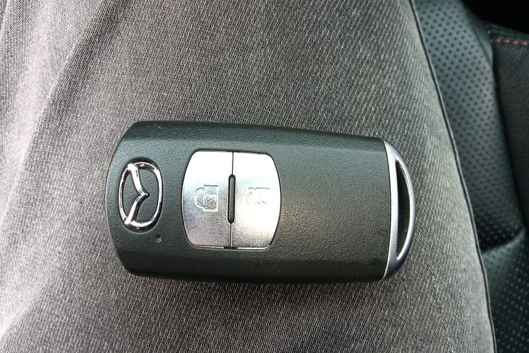 Used Mazda CX-5 2013 2.5L Automatic 4x4 Luxury Version
