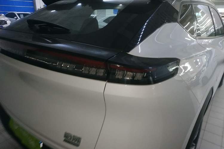 Used Dongfeng Aeolus Mage 2023 DH-i 1.5T Luxury Edition