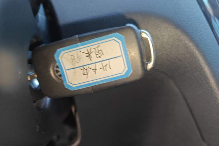 Used Volkswagen Bora 2014 1.6L Automatic Comfort Model
