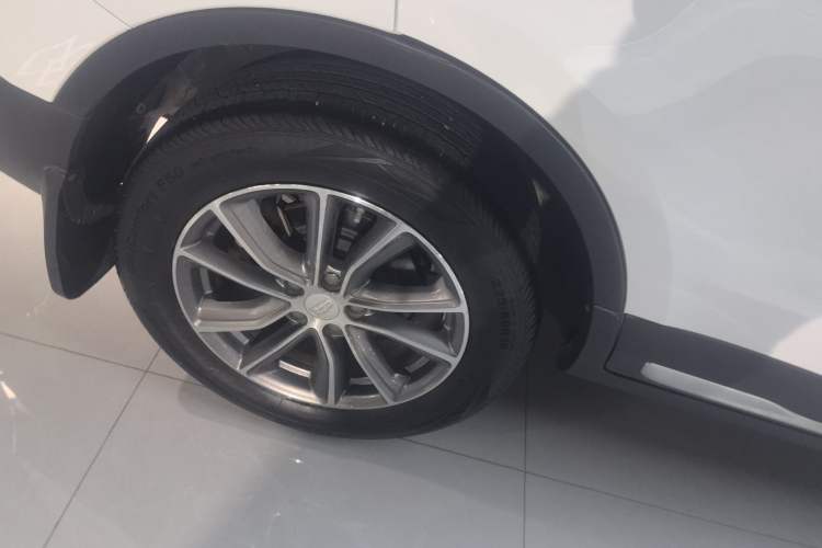 Used Geely Auto Emgrand X7 Sport 2020 1.8TD DCT Two-Wheel Drive Smart Connect 4G-Enabled Version
