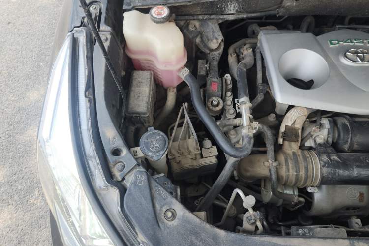 Used Toyota Highlander 2018 2.0T Four-Wheel Drive Luxury Edition 7 Seats China V Emission Standard
