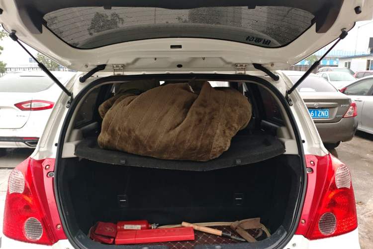 Used Suzuki Swift 2014 1.5L Automatic Fashion Edition