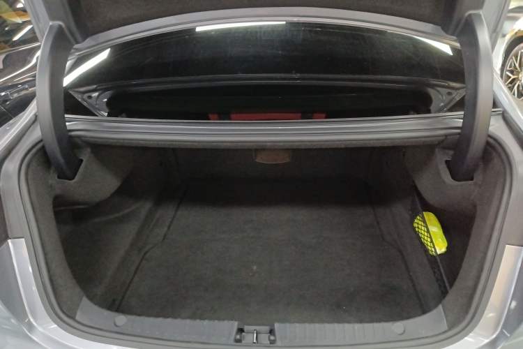 Used BYD Han 2020 EV Long-Range Luxury Model
