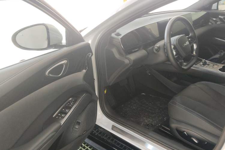 Used BYD Seal 2025 650 Intelligent Driving Version
