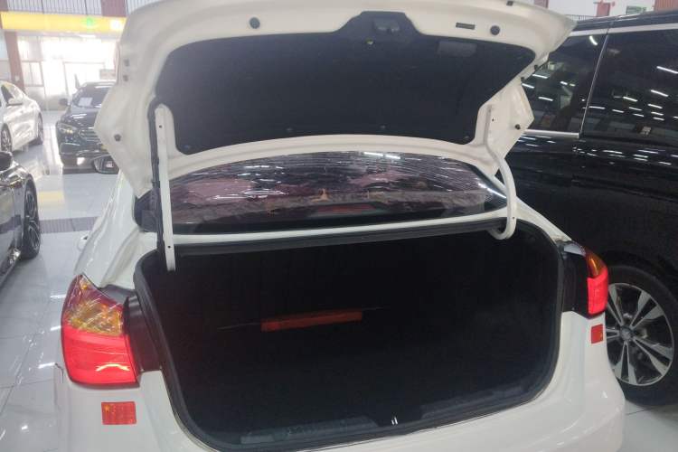 Used Kia K3 2013 1.6L Automatic GL