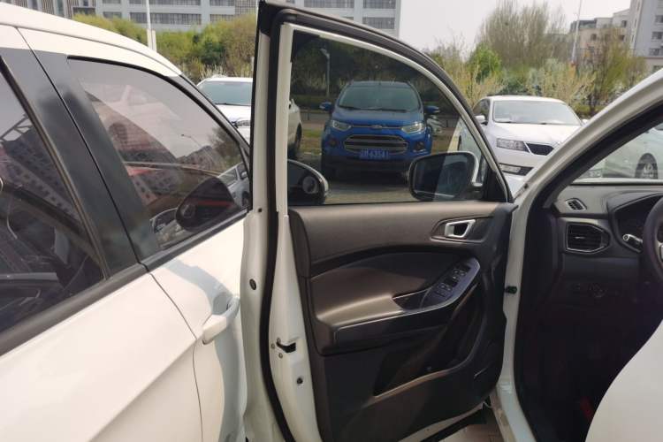 Used Chery Tiggo 5x 2019 HERO 1.5L Manual Fashion Edition
