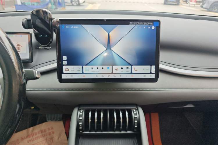 Used BYD Yuan PLUS 2025 Intelligent Driving Version 510 km Leading Edition
