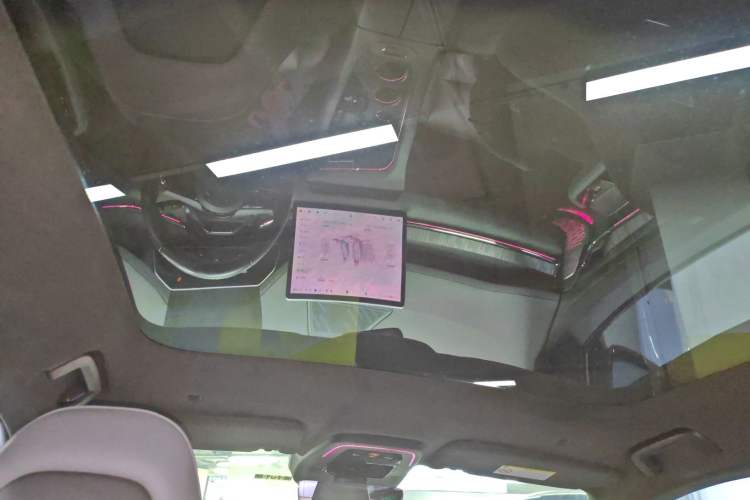 Used Zeekr 001 2022 Ultra-Long Range Single-Motor WE Version
