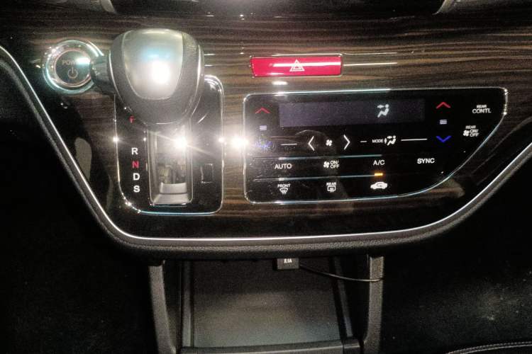 Used Honda Odyssey 2019 2.0L Rui-Zunxiang Edition
