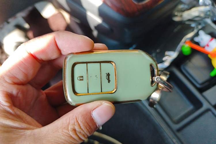 Used Honda CR-V 2015 2.4L Four-Wheel Drive Prestige Edition