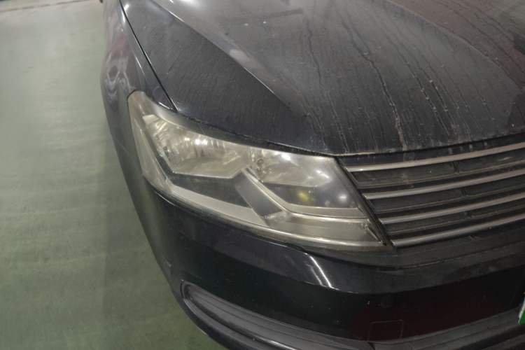 Used Volkswagen Lavida 2015 1.6L Manual Fashion Edition