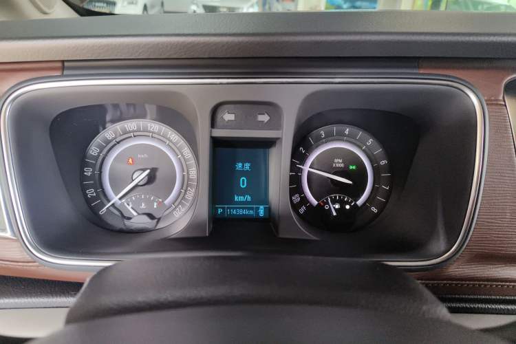 Used Buick GL8 2018 28T Luxury Model China VI Standard