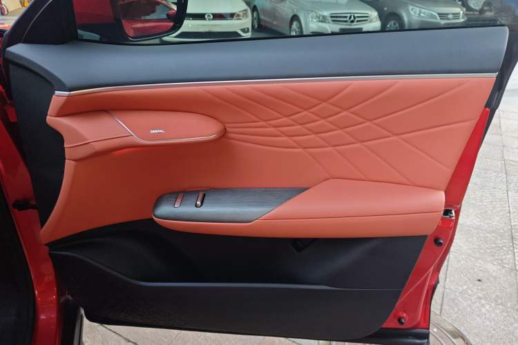 Used  S07 2024 215Max Qiankun Intelligent Driving ADS SE Range-Extended Version
