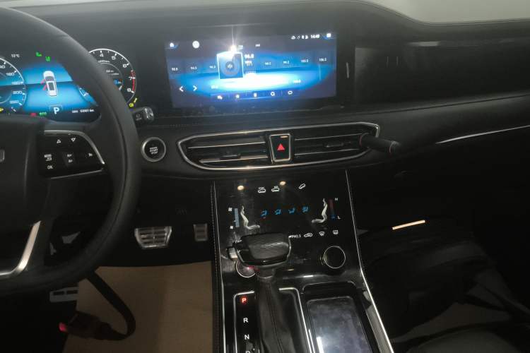 Used JETOUR X90 2021 1.6T DCT Shadow Edition 5 Seats