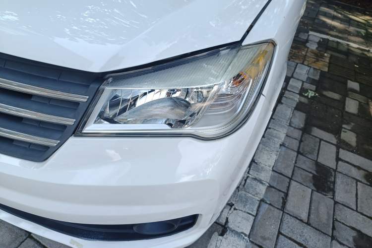 Used Dongfeng Fengon 330 2019 1.5L Manual Utility Grade I China VI
