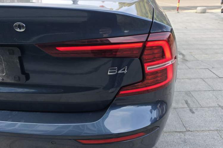 Used Volvo S60 2022 B4 Zhiyi Luxury Edition