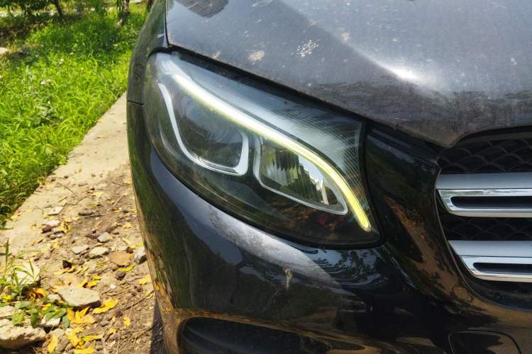 Used Mercedes-Benz GLC 2017 GLC 260 4MATIC Luxury Model