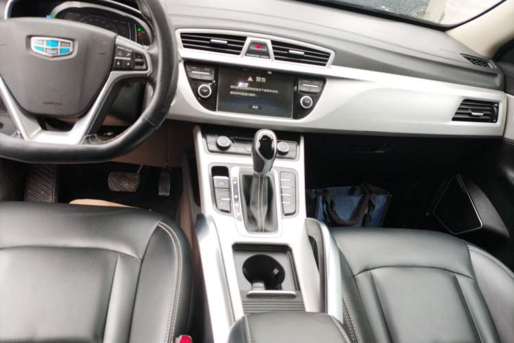 Used Geely Auto Emgrand X7 Sport 2016 1.8TD Automatic Smart Connectivity Version
