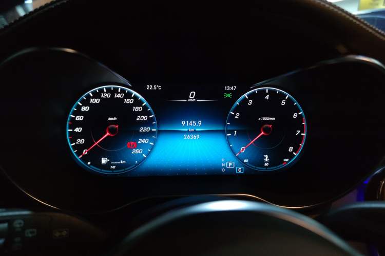 Used Mercedes-Benz GLC 2022 Facelift GLC 260 L 4MATIC Luxury Edition
